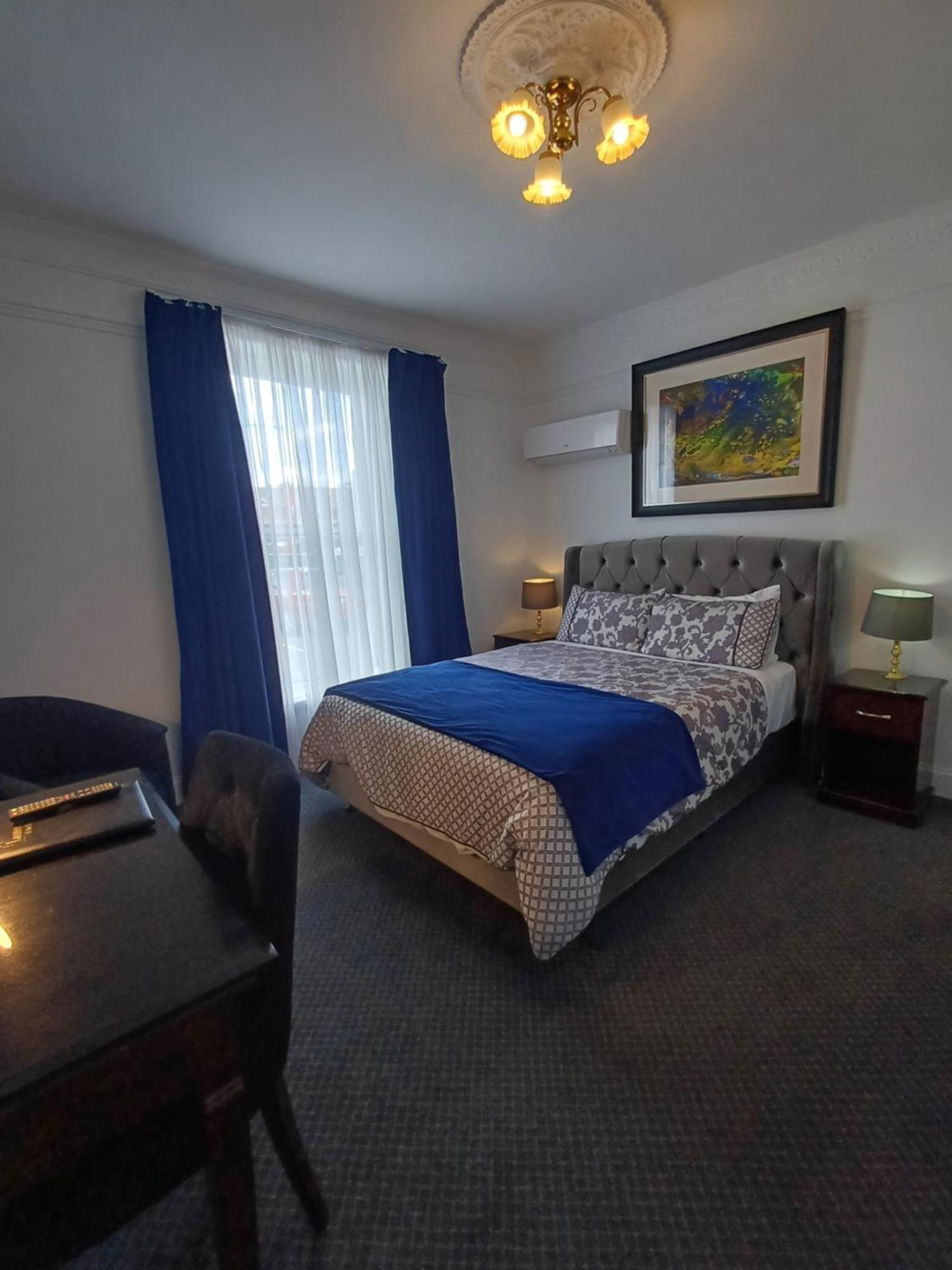 לונסטון Art Hotel On York מראה חיצוני תמונה