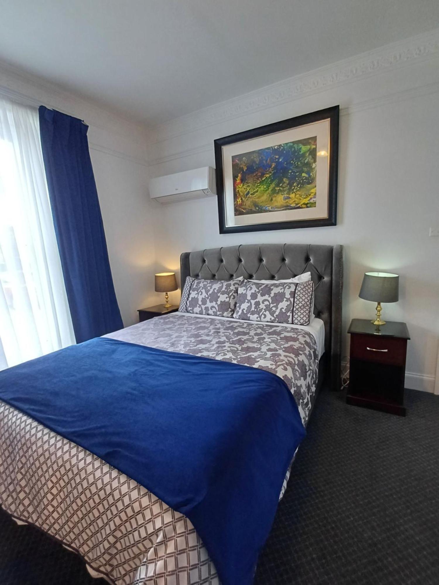 לונסטון Art Hotel On York מראה חיצוני תמונה