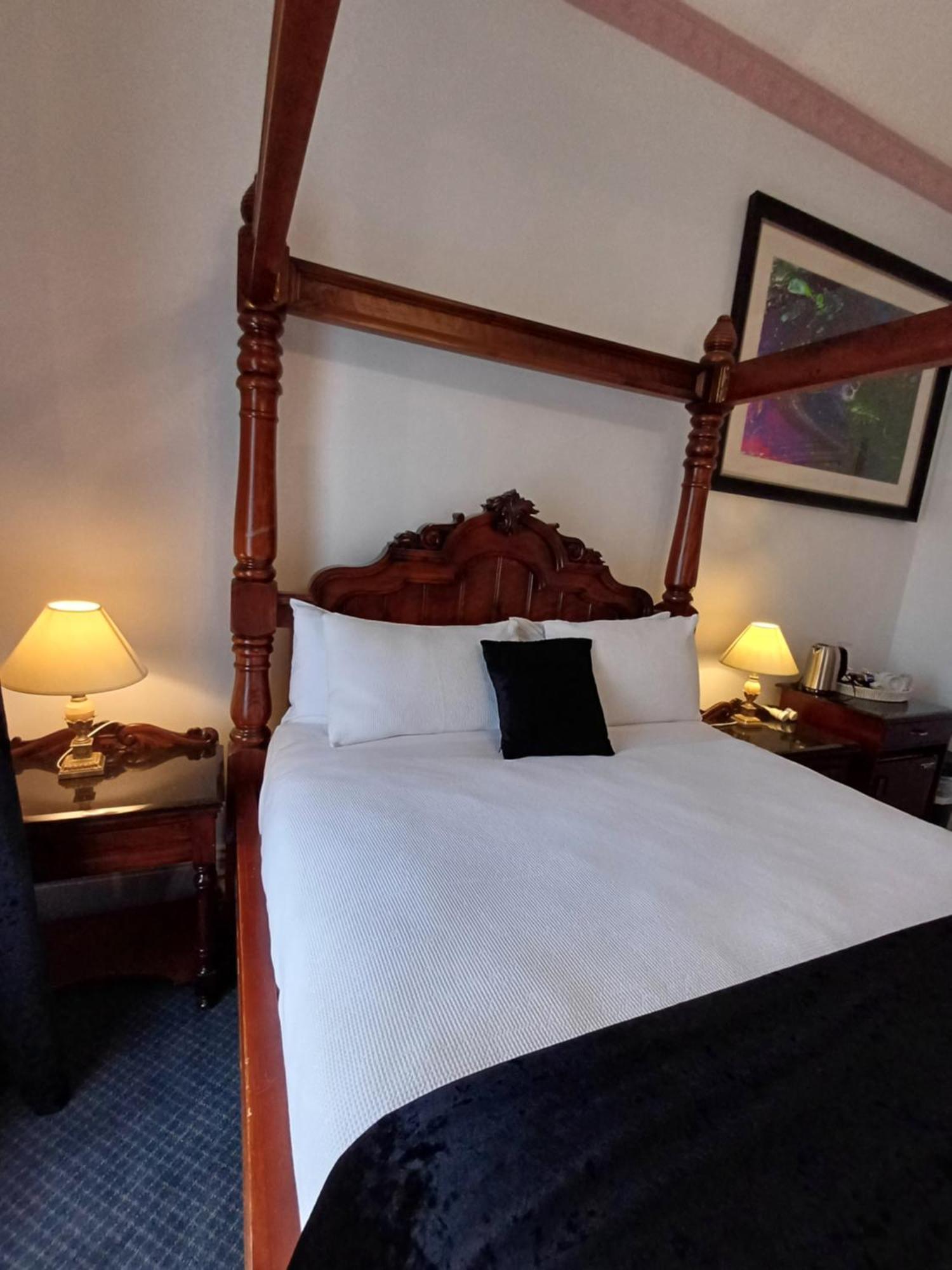 לונסטון Art Hotel On York מראה חיצוני תמונה