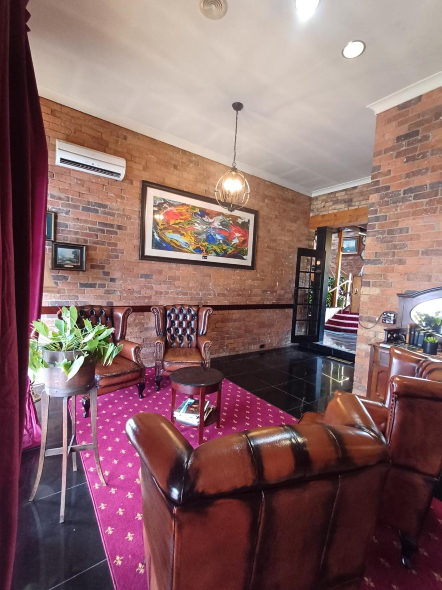 לונסטון Art Hotel On York מראה חיצוני תמונה