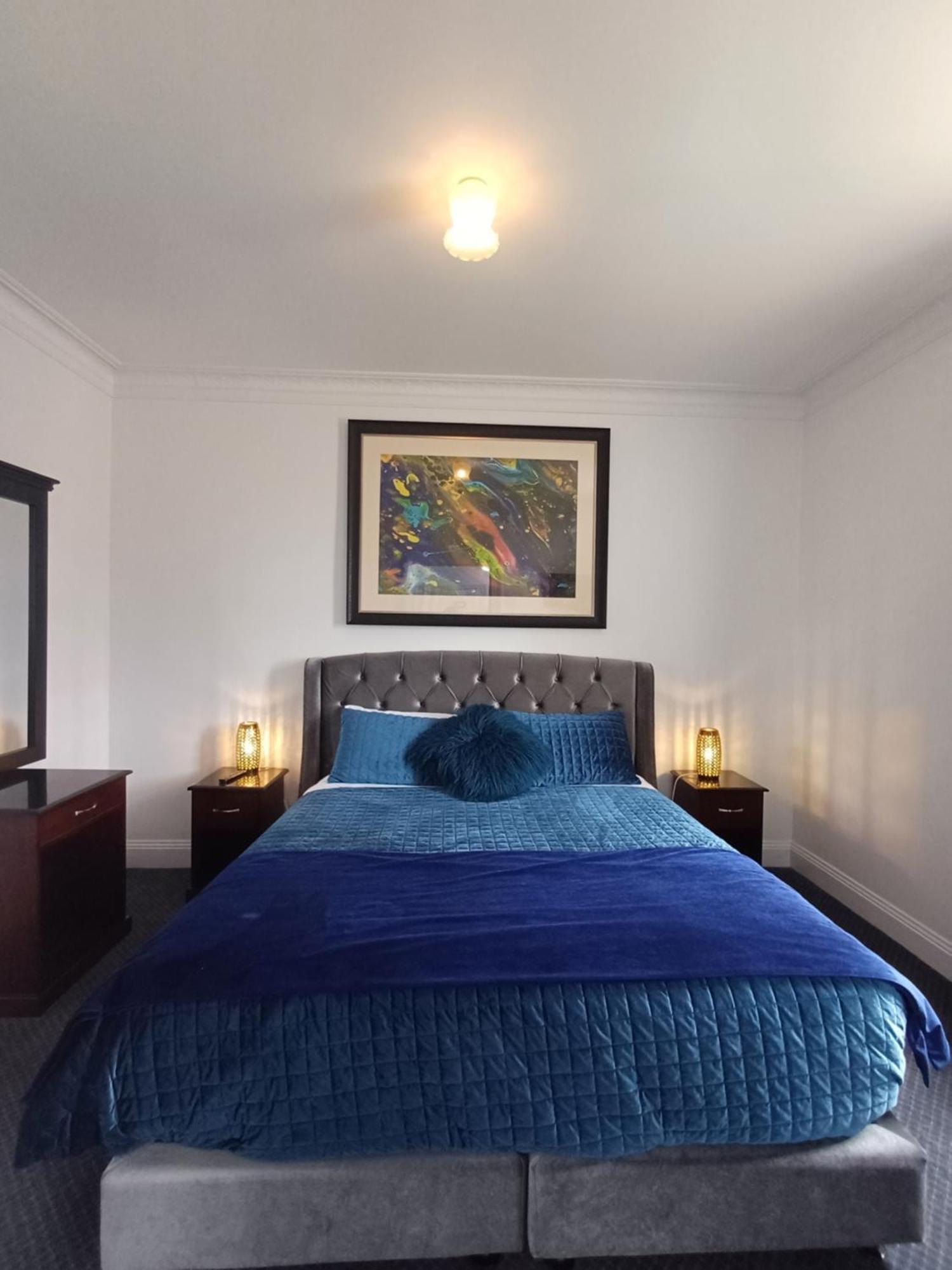 לונסטון Art Hotel On York מראה חיצוני תמונה