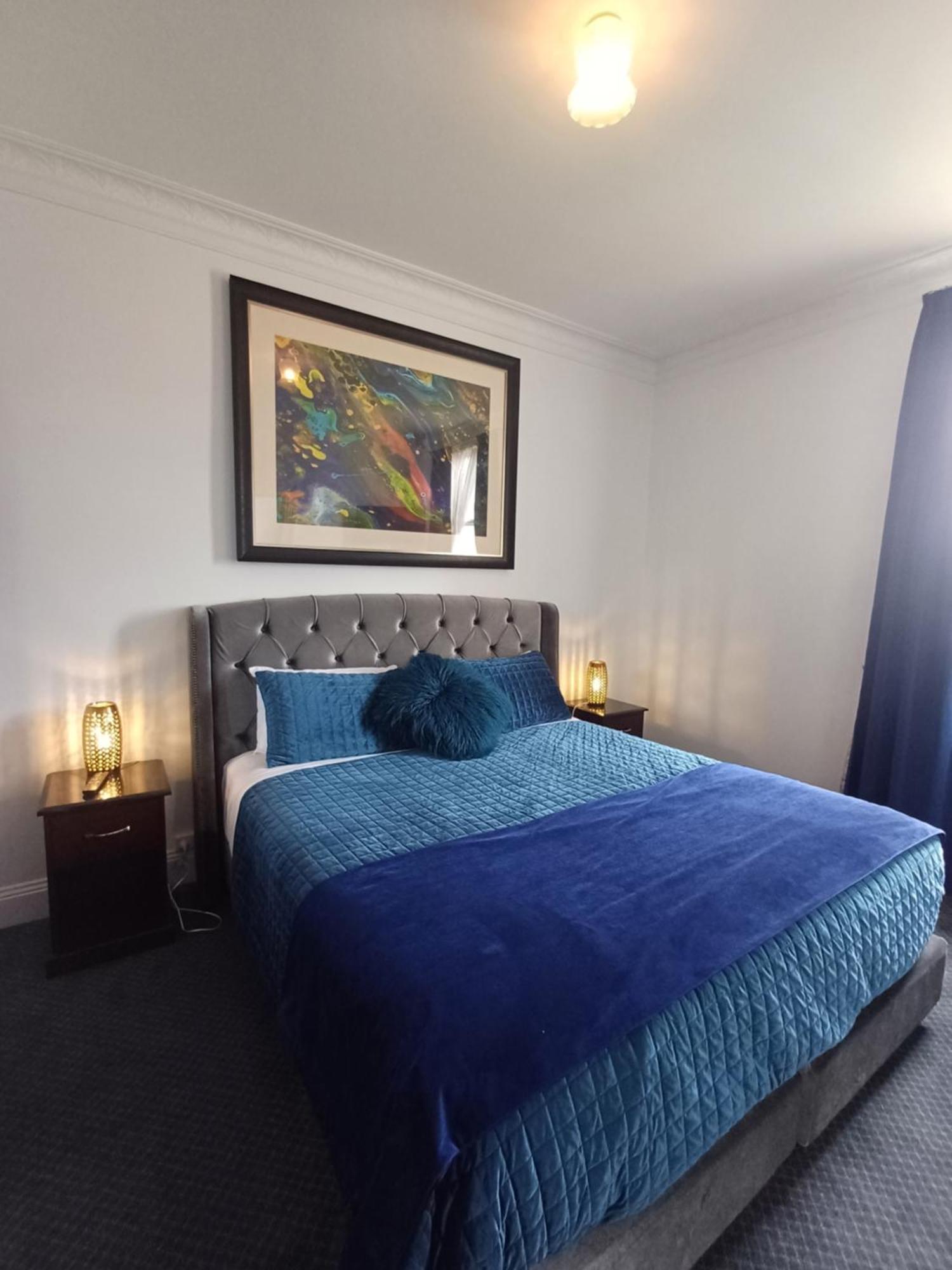 לונסטון Art Hotel On York מראה חיצוני תמונה