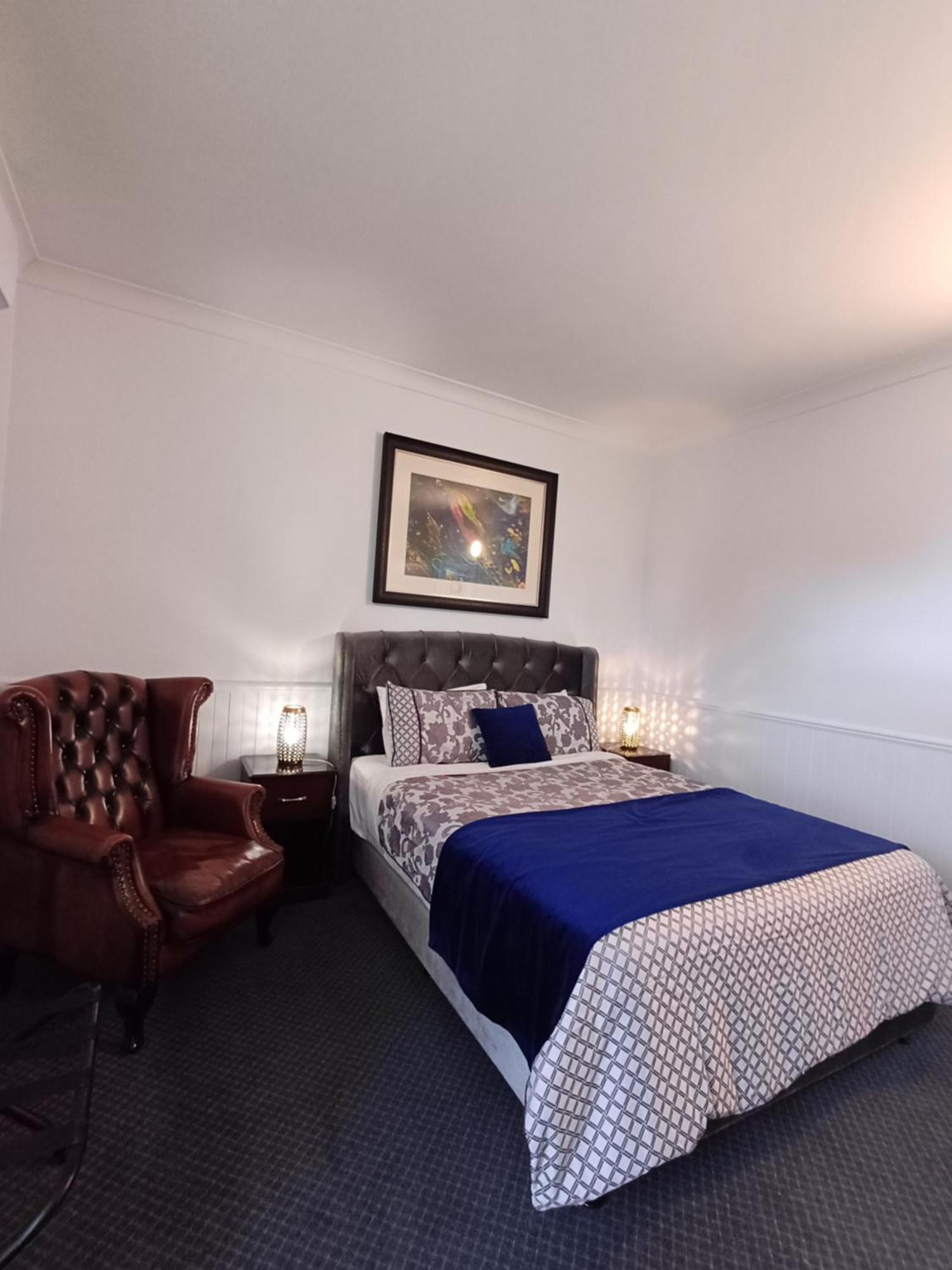 לונסטון Art Hotel On York מראה חיצוני תמונה