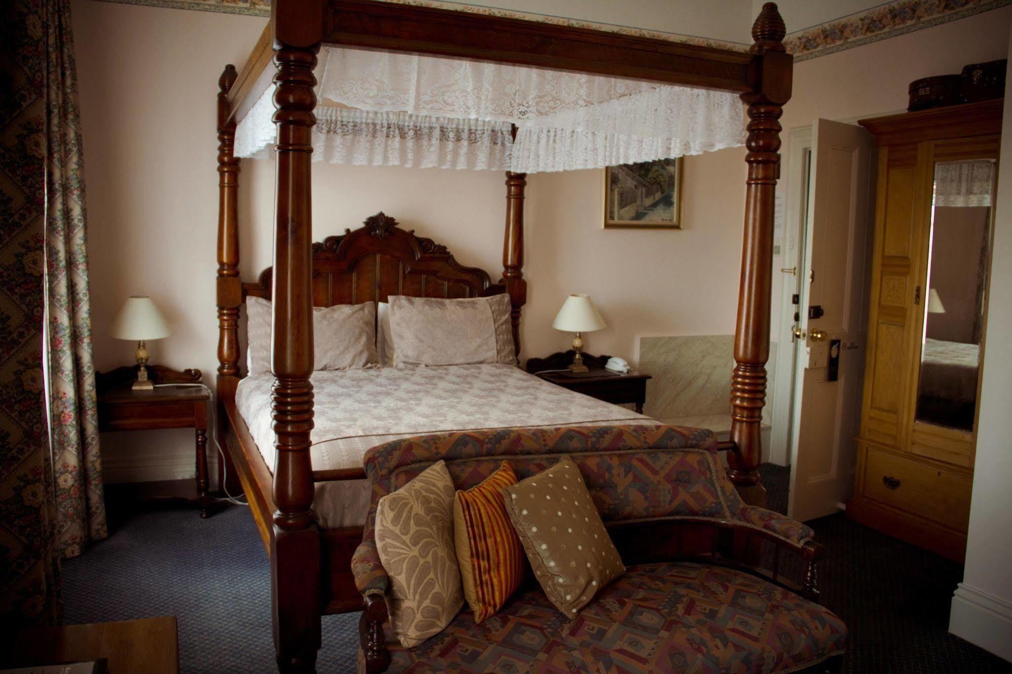 לונסטון Art Hotel On York מראה חיצוני תמונה